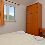 Apartamento By The Sea Rab - 20222 *