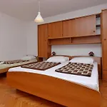 By The Sea Rab - 20222 Apartamento *