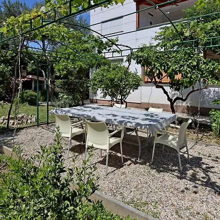 Apartmán By The Sea Rab - 20222